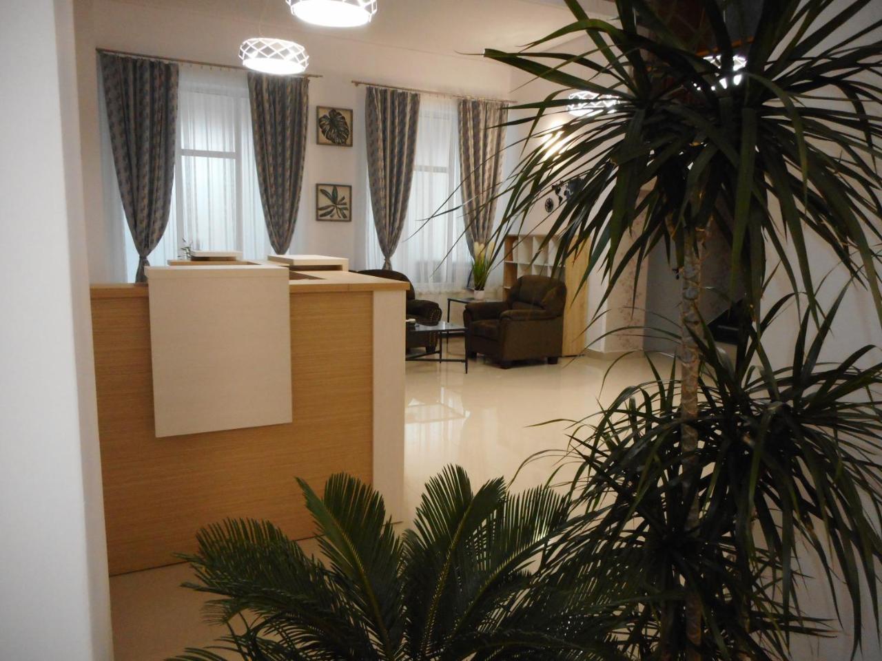 Hotel Holiday Victoria Victoria (Brasov) Bagian luar foto
