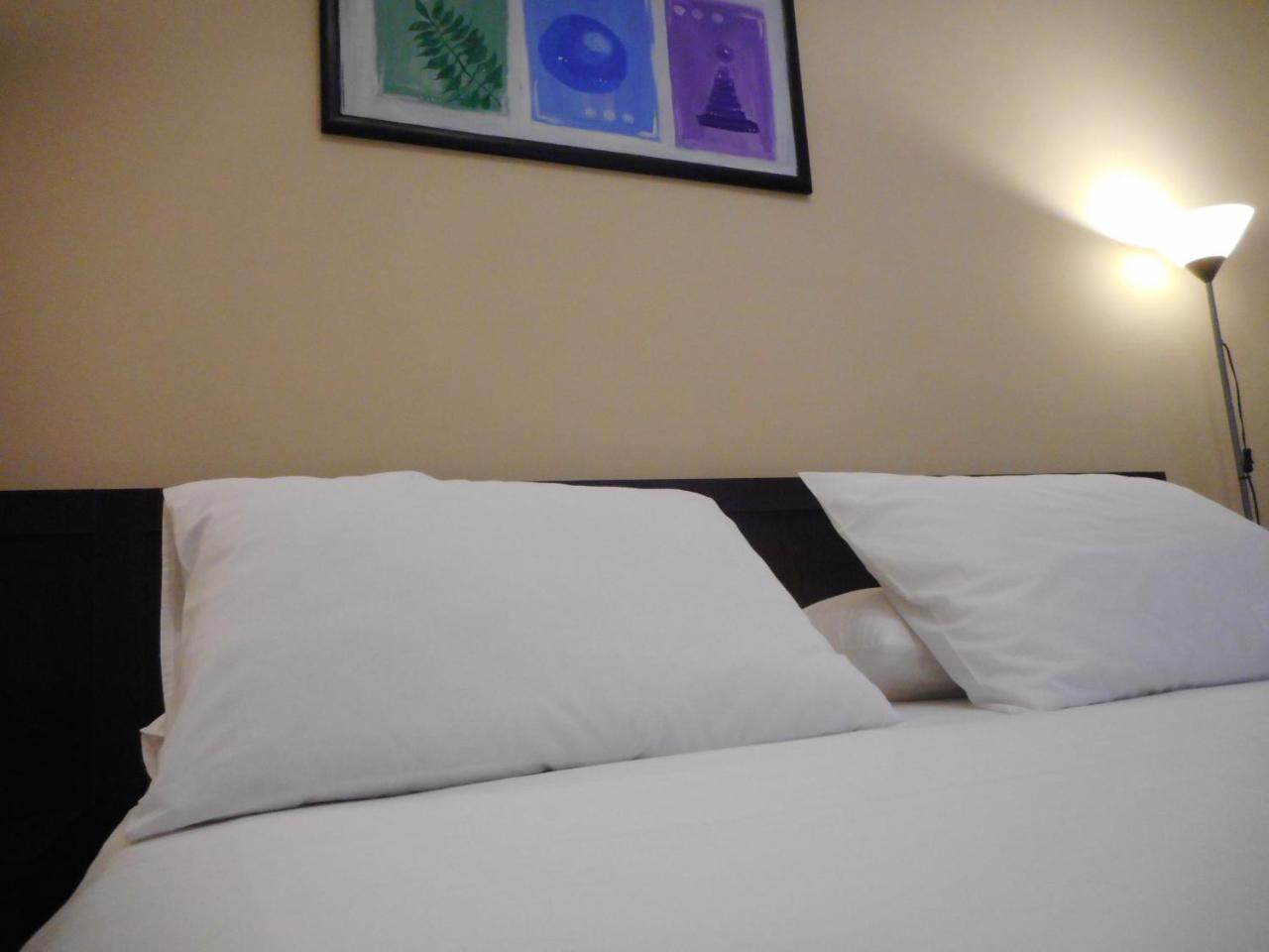 Hotel Holiday Victoria Victoria (Brasov) Bagian luar foto